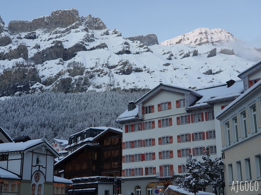 瑞士旅遊 洛伊克巴德溫泉區 Leukerbad Thermal bath 策馬特近郊泡溫泉的好地方