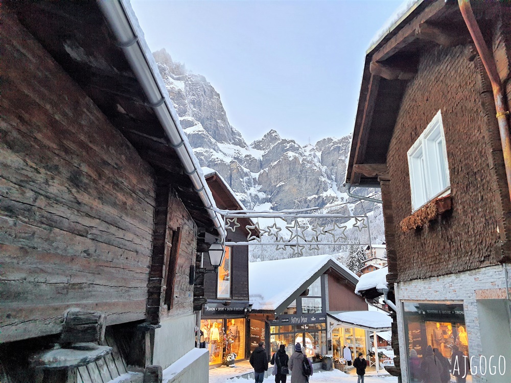 瑞士旅遊 洛伊克巴德溫泉區 Leukerbad Thermal bath 策馬特近郊泡溫泉的好地方