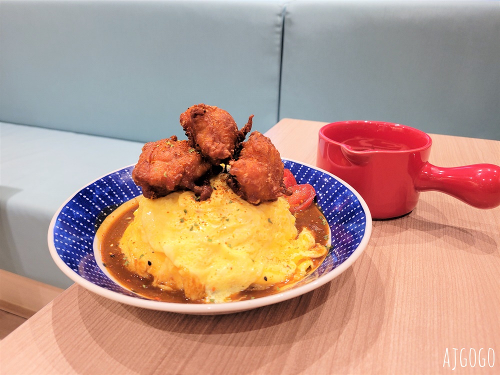 桃園美食 Woosa屋莎鬆餅屋 桃園新光站前店 莓果塔冰淇淋鬆餅、起司瀑布和牛堡好吃