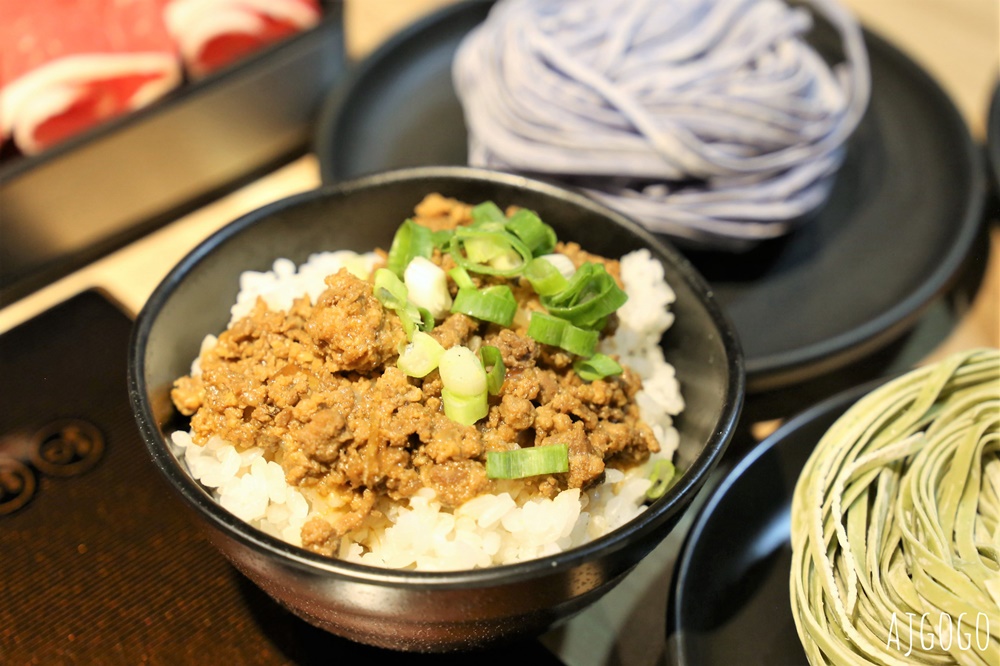 中壢美食 藏王極上鍋物 中壢火鍋推薦 超豪華龍蝦海鮮船與美國Prime等級牛肉、西班牙伊比利豬肉
