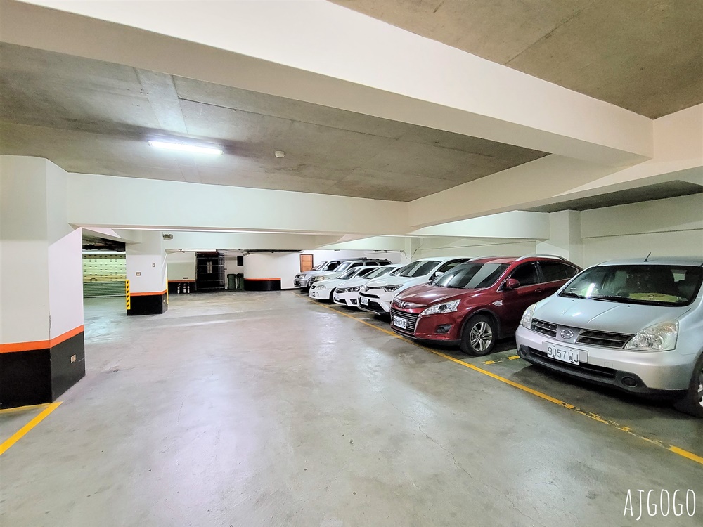 2026台中住宿 雙星大飯店 台中車站飯店 早餐、停車場、豪華四人房 台中飯店