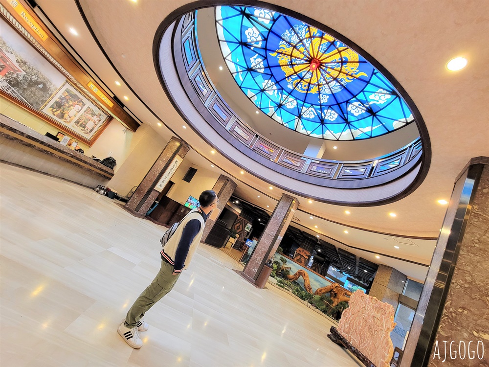 2026谷關溫泉飯店推薦 龍谷觀光大飯店 谷關住宿 山景貴賓雙人房、大眾池、早餐、停車場