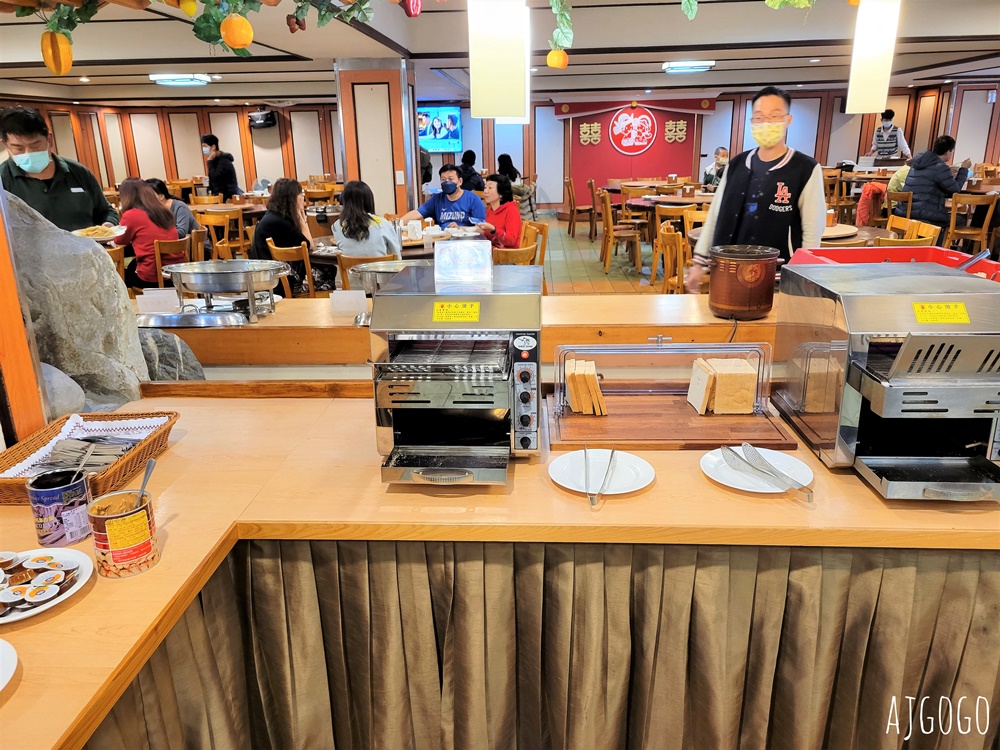 2026谷關溫泉飯店推薦 龍谷觀光大飯店 谷關住宿 山景貴賓雙人房、大眾池、早餐、停車場