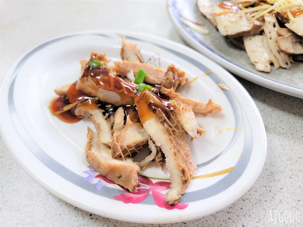 苗栗美食 金榜麵館 客家麵食館 乾粄條、餛飩湯好吃 苗栗三義美食