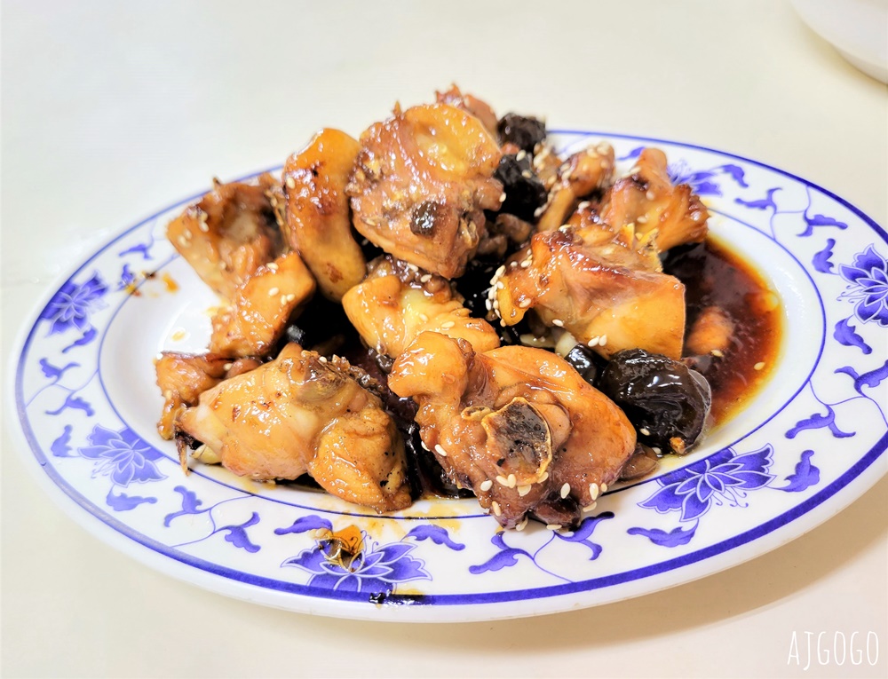 高雄美食 寶來小吃部 寶來溫泉超人氣熱炒店 梅子雞湯、蜜汁梅子雞、炒猴頭菇好吃