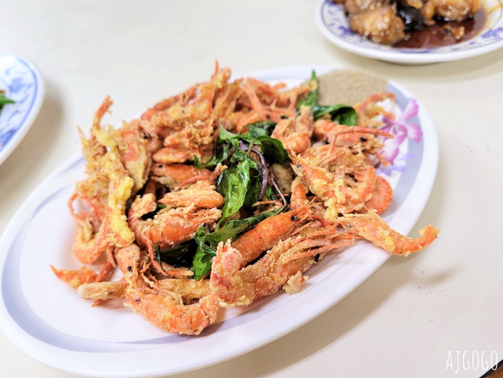 高雄美食 寶來小吃部 寶來溫泉超人氣熱炒店 梅子雞湯、蜜汁梅子雞、炒猴頭菇好吃