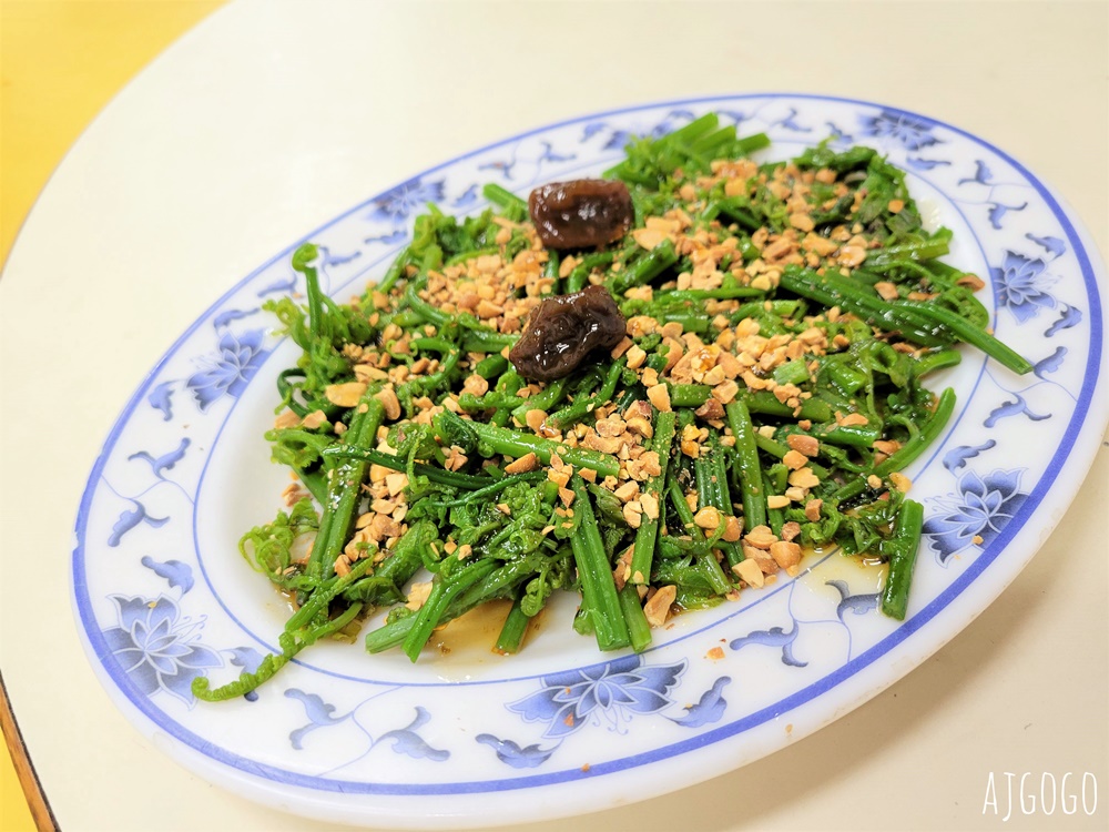 高雄美食 寶來小吃部 寶來溫泉超人氣熱炒店 梅子雞湯、蜜汁梅子雞、炒猴頭菇好吃