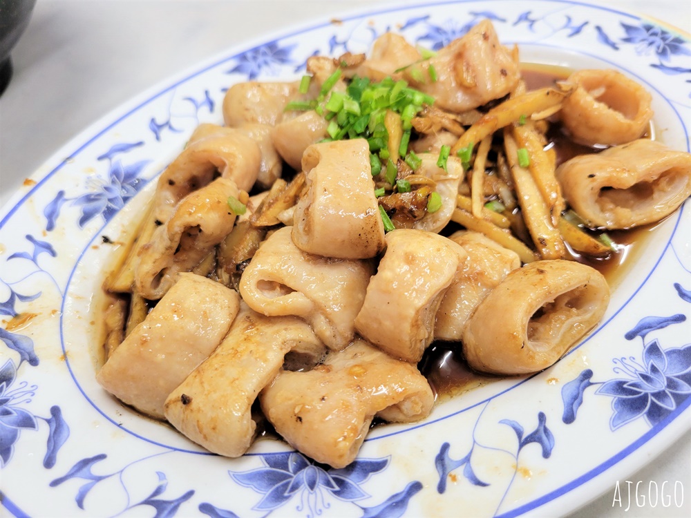 屏東美食 四代薪傳榕樹下麵店 炒粄條、薑絲大腸好吃 內埔美食推薦