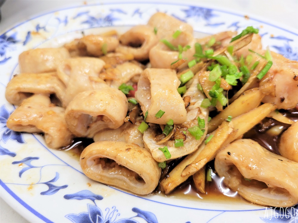 屏東美食 四代薪傳榕樹下麵店 炒粄條、薑絲大腸好吃 內埔美食推薦