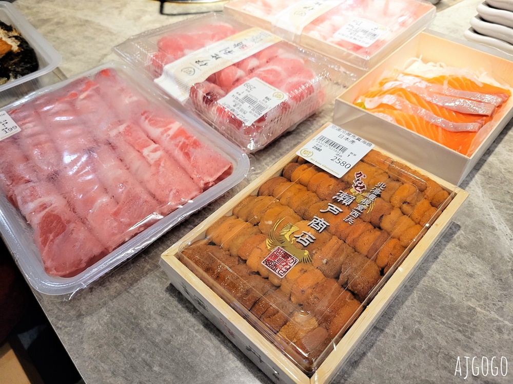 高雄美食 平凡五金行四維店 進口肉品海鮮超市 免費代煮服務 味噌火鍋好吃