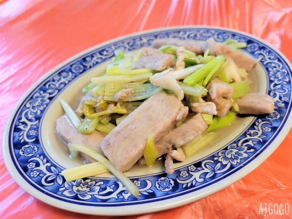 台南美食 易家香甕仔雞 關子嶺美食 雞湯好喝 台南美食 易家香甕仔雞 關子嶺美食 雞湯好喝