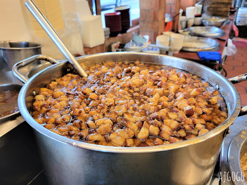 台中美食 財神爺滷肉飯 肥肉型滷肉飯