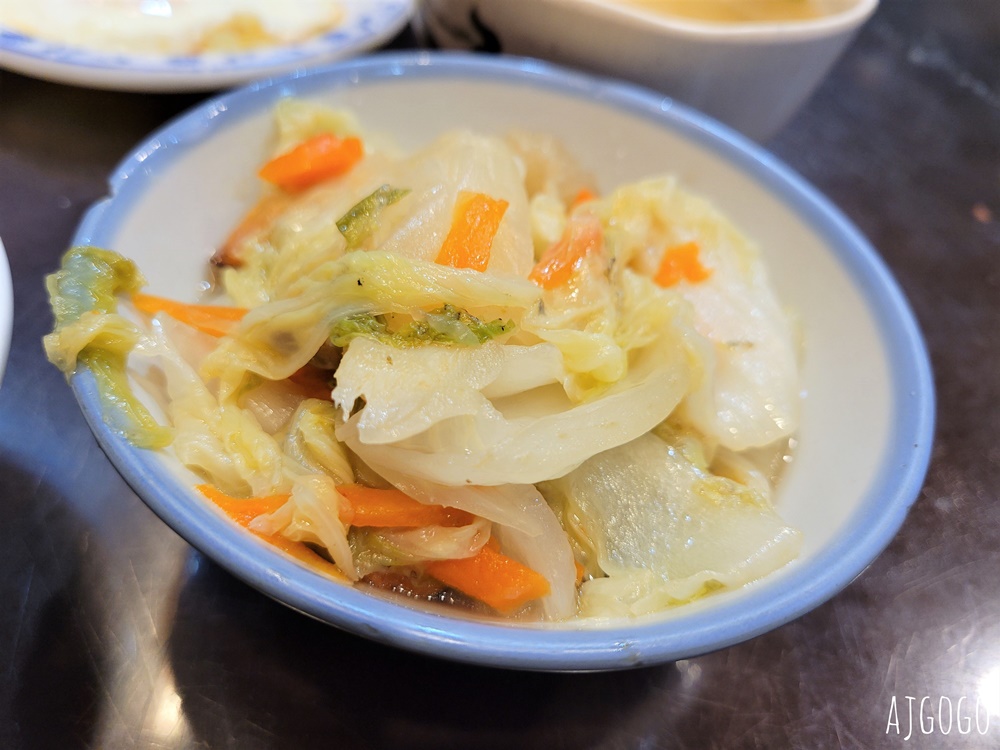 台中美食 財神爺滷肉飯 肥肉型滷肉飯