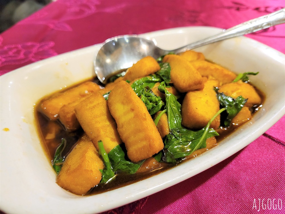 桃園美食 大江屋客家美食館 龍潭大北坑客家菜推薦 鹽焗土雞、客家小炒好吃