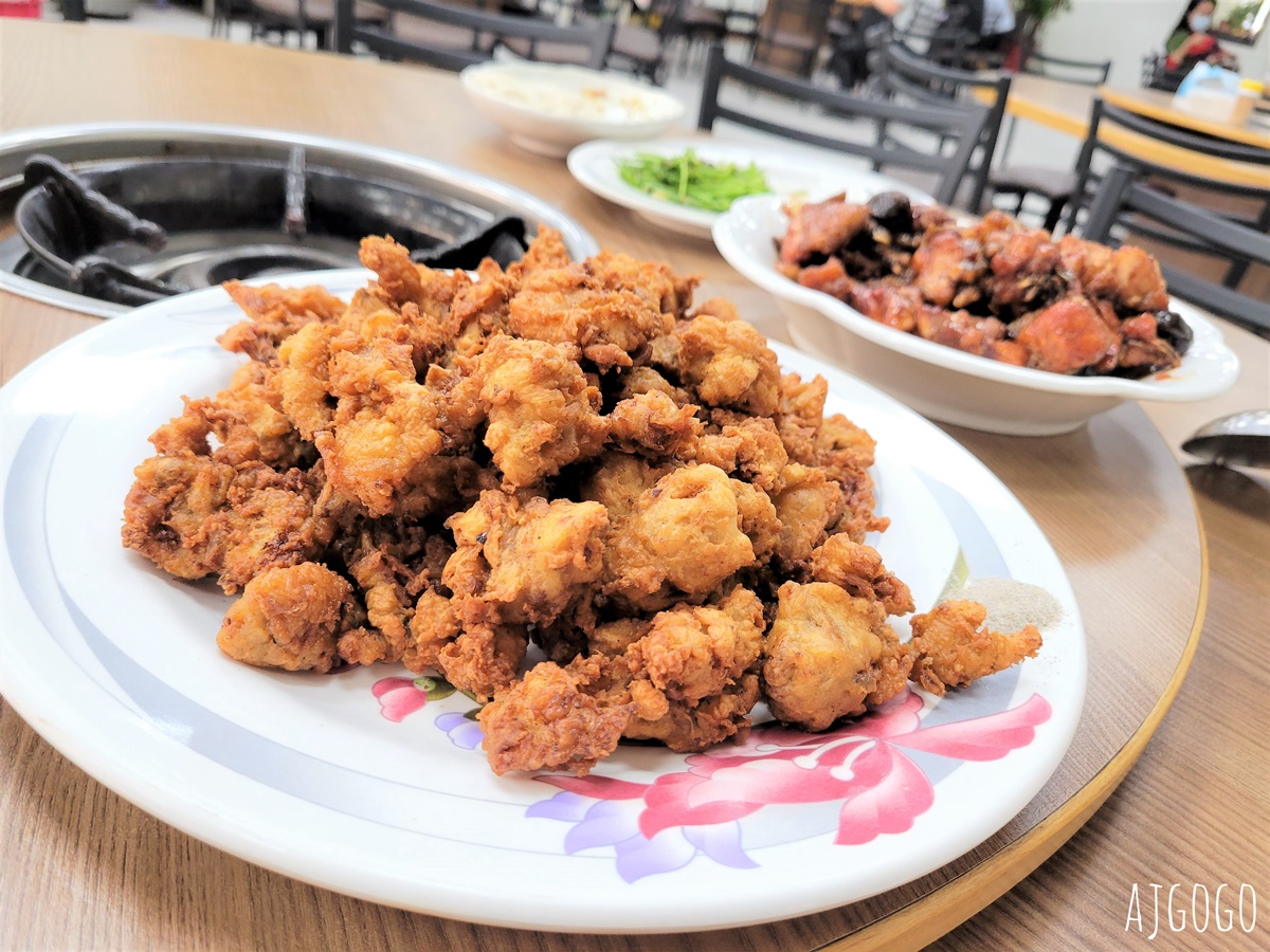 即時熱門文章：高雄美食 大群土雞料理 高雄月世界美食 豆乳雞、梅子雞是經典菜