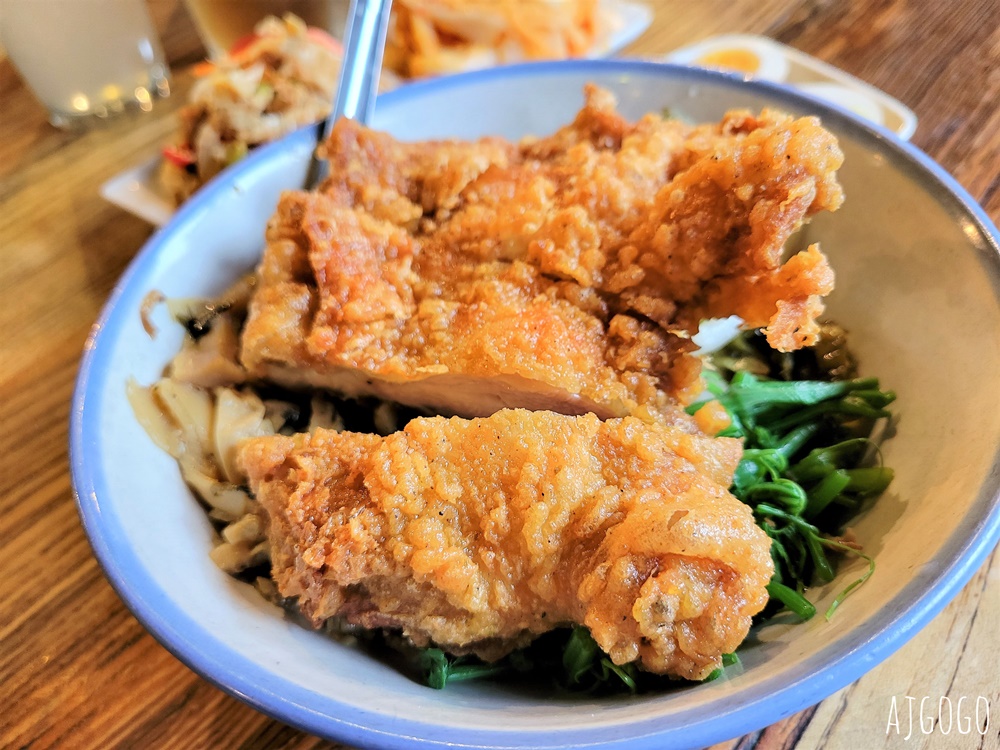 三峽美食 東道飲食亭 三峽老街古早味排骨飯、麻醬乾麵好吃 三峽美食 東道飲食亭 三峽老街古早味排骨飯、麻醬乾麵好吃