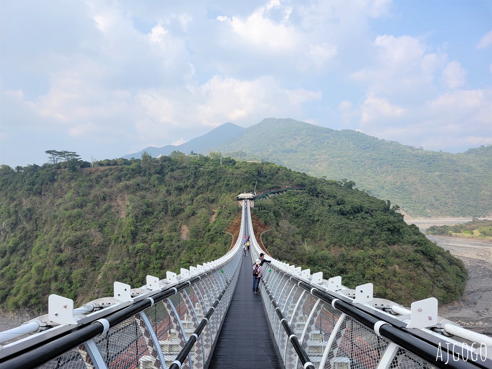 屏東景點 山川琉璃吊橋 三地門景點 用琉璃珠串起永恆故事 屏東旅遊推薦