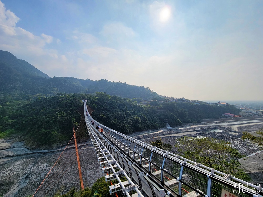 屏東景點 山川琉璃吊橋 三地門景點 用琉璃珠串起永恆故事 屏東旅遊推薦