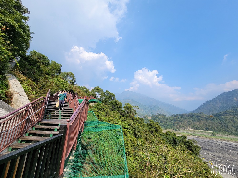 屏東景點 山川琉璃吊橋 三地門景點 用琉璃珠串起永恆故事 屏東旅遊推薦