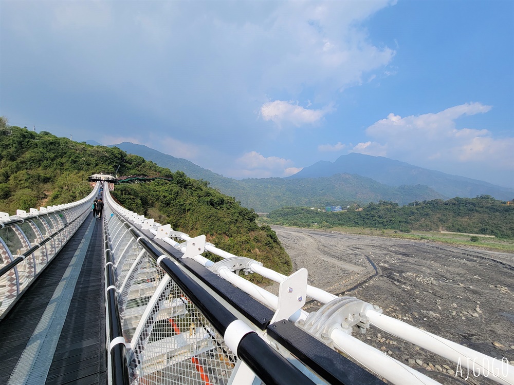 屏東景點 山川琉璃吊橋 三地門景點 用琉璃珠串起永恆故事 屏東旅遊推薦
