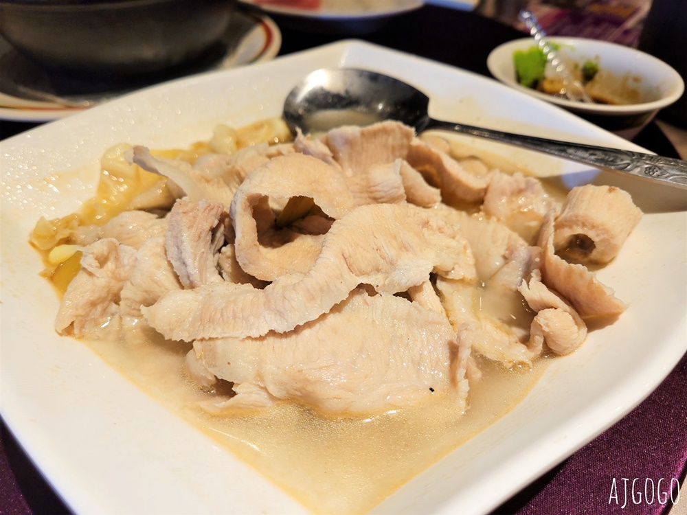 台北美食 中和金世界餐廳 88道料理中式料理 熱炒吃到飽 有喝喜酒的感覺 台北美食 中和金世界餐廳 88道料理中式料理 熱炒吃到飽 有喝喜酒的感覺
