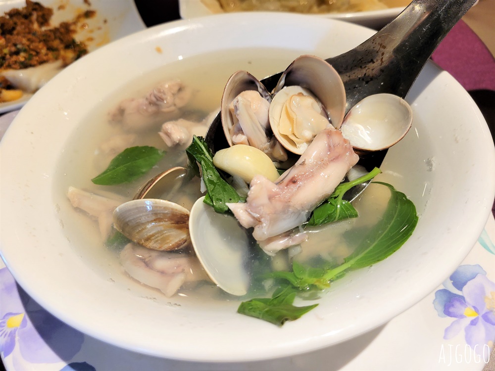 台北美食 中和金世界餐廳 88道料理中式料理 熱炒吃到飽 有喝喜酒的感覺 台北美食 中和金世界餐廳 88道料理中式料理 熱炒吃到飽 有喝喜酒的感覺