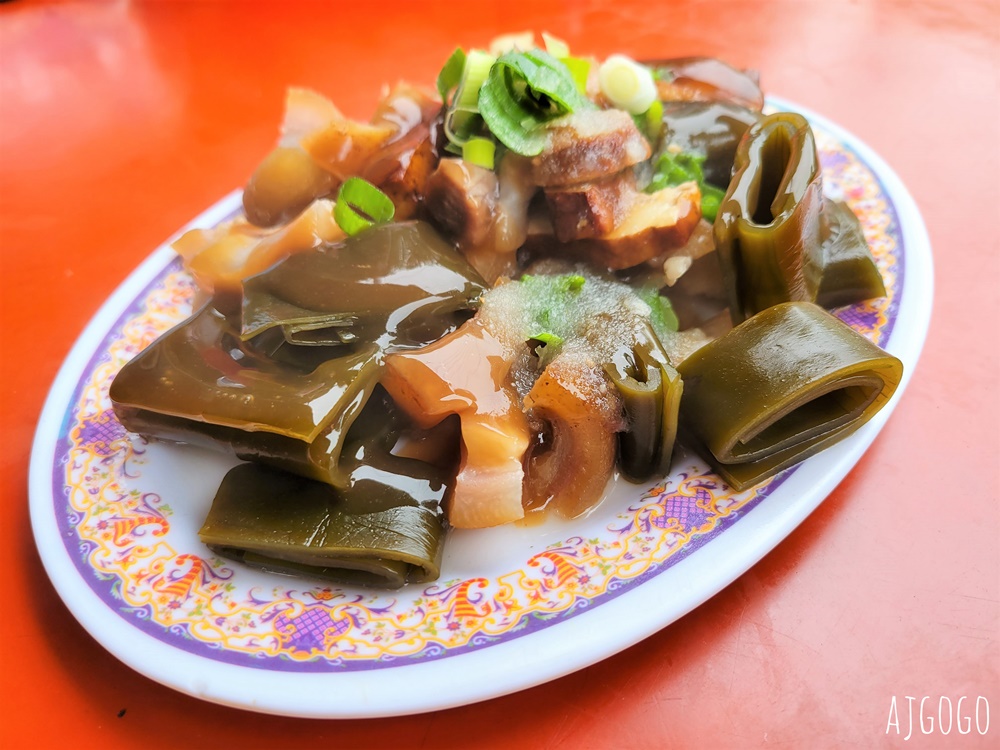 東港美食 阿娥飯湯 東港代表庶民小吃 鮮美海鮮湯頭最對味 黑白切也好吃 東港美食 阿娥飯湯 東港代表庶民小吃 鮮美海鮮湯頭最對味 黑白切也好吃