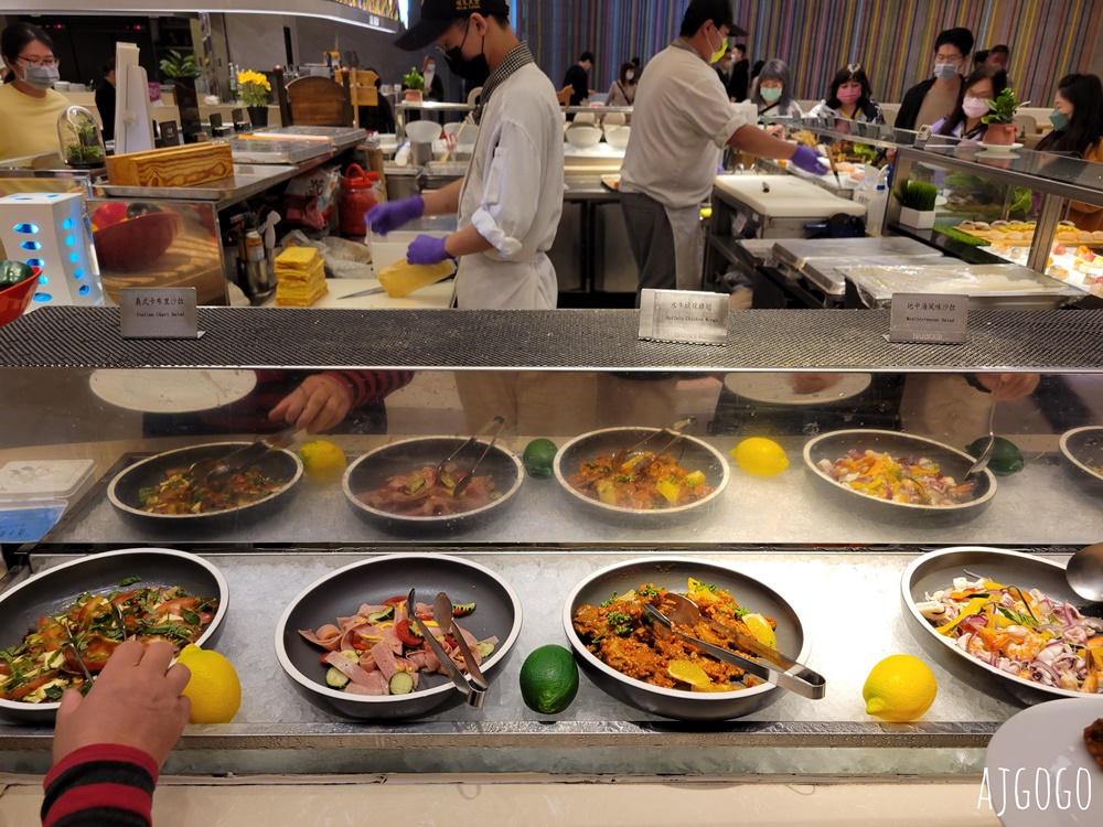 桃園美食 漢來海港桃園店 平日晚餐菜色 已改為 島語自助餐廳 品牌經營