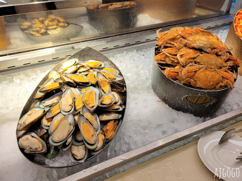 桃園美食 漢來海港桃園店 平日晚餐菜色 已改為 島語自助餐廳 品牌經營