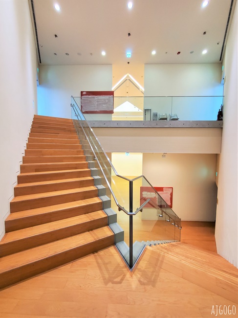 台中景點 亞洲大學現代美術館 安藤忠雄在台灣首座建築作品 清水模美術館
