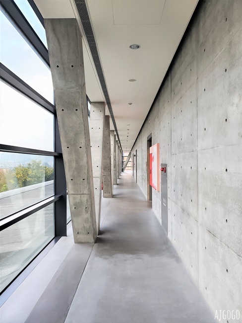 台中景點 亞洲大學現代美術館 安藤忠雄在台灣首座建築作品 清水模美術館