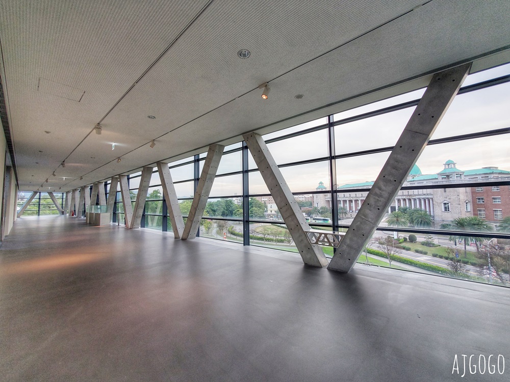 台中景點 亞洲大學現代美術館 安藤忠雄在台灣首座建築作品 清水模美術館