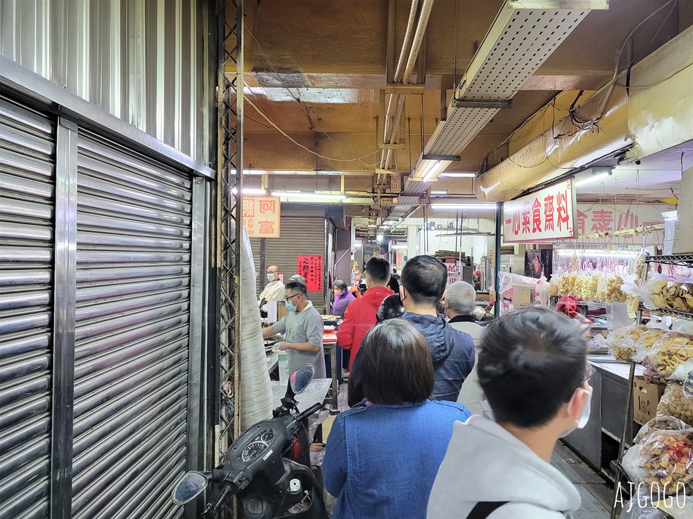 嘉義美食 阿富網絲肉捲 嘉義東市場人氣小吃 嘉義美食 阿富網絲肉捲 嘉義東市場人氣小吃