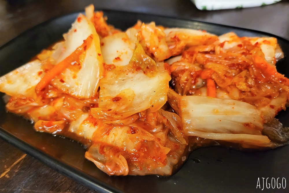 桃園美食 嘴上功夫 嘴邊肉桃園店 碳火燒肉吃到飽 牛舌、牛五花、魷魚好吃 桃園餐廳推薦