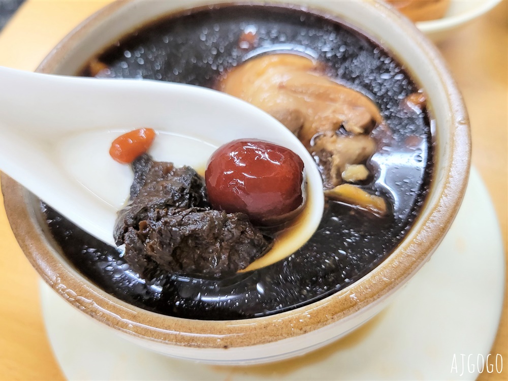 台南美食 上品養生藥膳美食 雞湯、雞酒油飯好吃