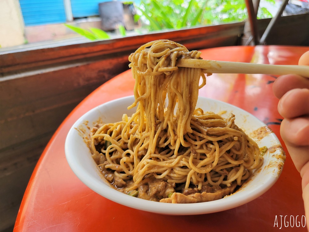 東港美食 阿扁飯湯 內關帝巷弄裡的好味道 麻醬麵、滷菜也好吃