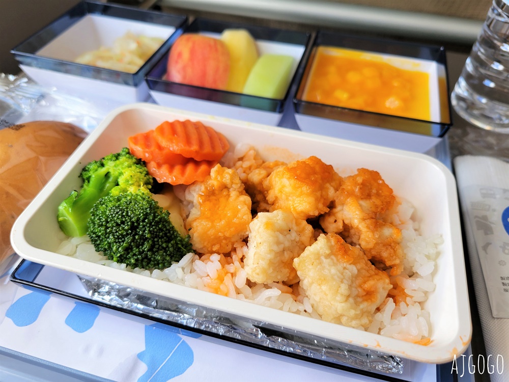 華航評價 台北桃園TPE-曼谷BKK A350豪華經濟艙飛機餐 開箱CI831