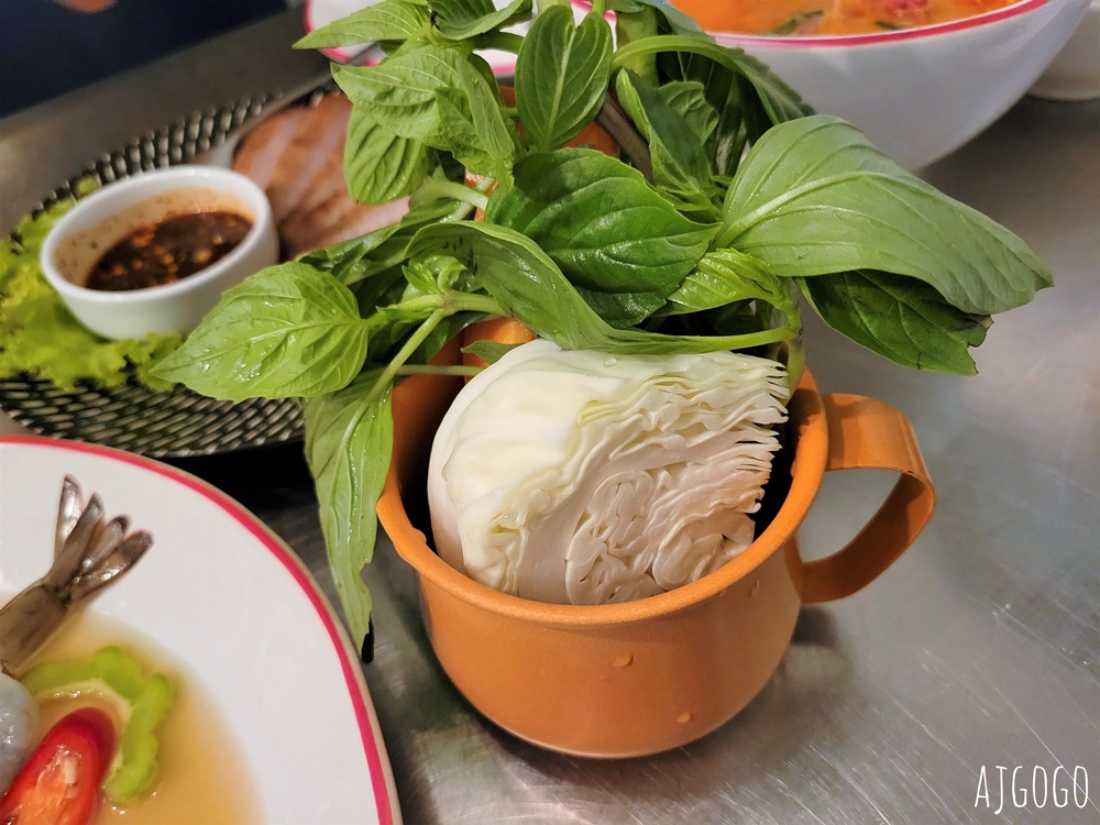 曼谷美食 lay lao-Ari 米其林指南必比登推薦的東北菜餐廳 曼谷自由行推薦