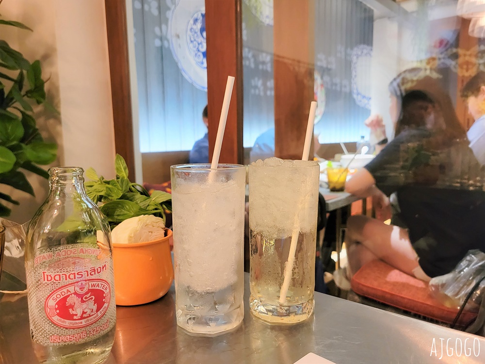 曼谷美食 lay lao-Ari 米其林指南必比登推薦的東北菜餐廳 曼谷自由行推薦