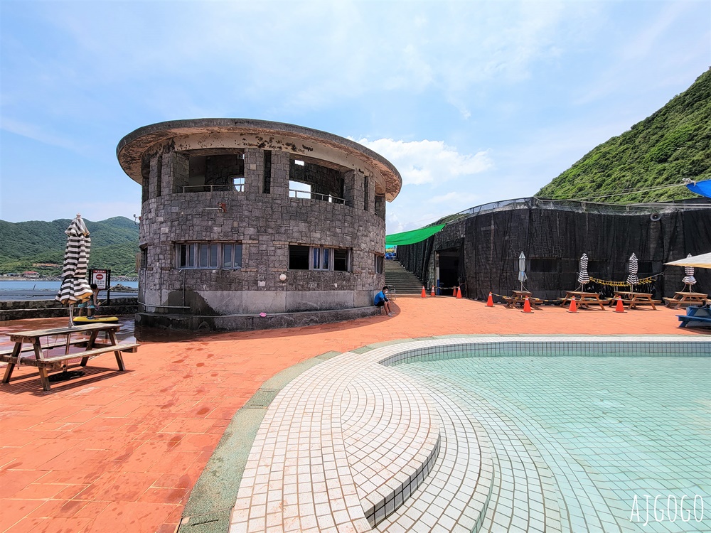 東北角景點 龍洞灣海洋公園 東北角海水浴場 浮淺、水肺潛水、海洋獨木舟都能玩