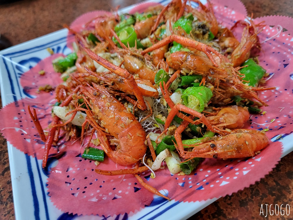 南投美食 旺旺平價風味餐館 南投魚池在地熱炒店 便宜好吃 日月潭美食推薦