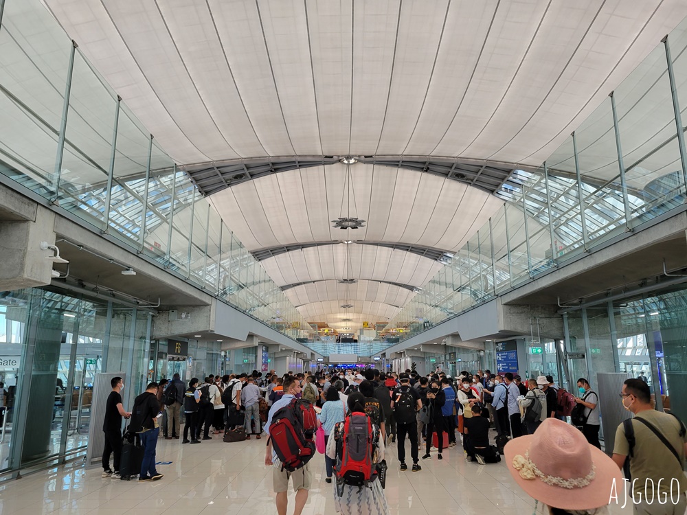 星宇航空 桃園-曼谷機票 A330經濟艙飛機餐、星宇特調 開箱JX741