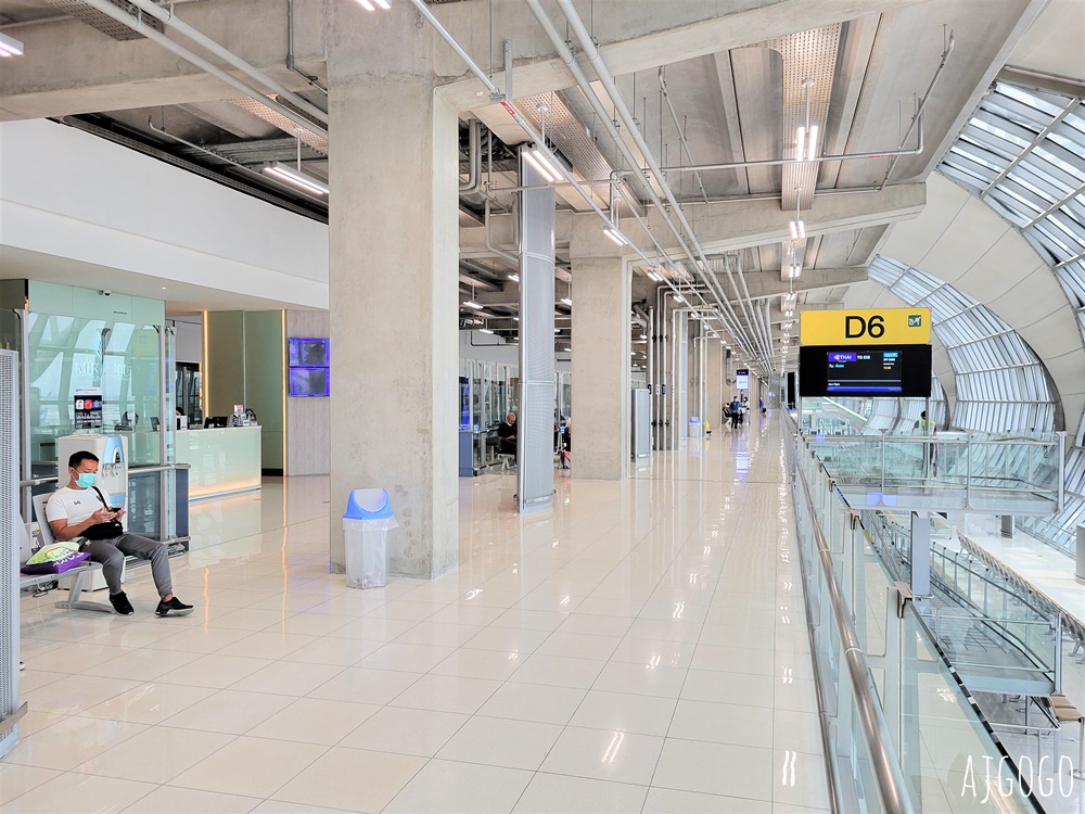 曼谷機場貴賓室 Miracle First Class Lounge D區貴賓室 有淋浴間 素旺納普機場BKK