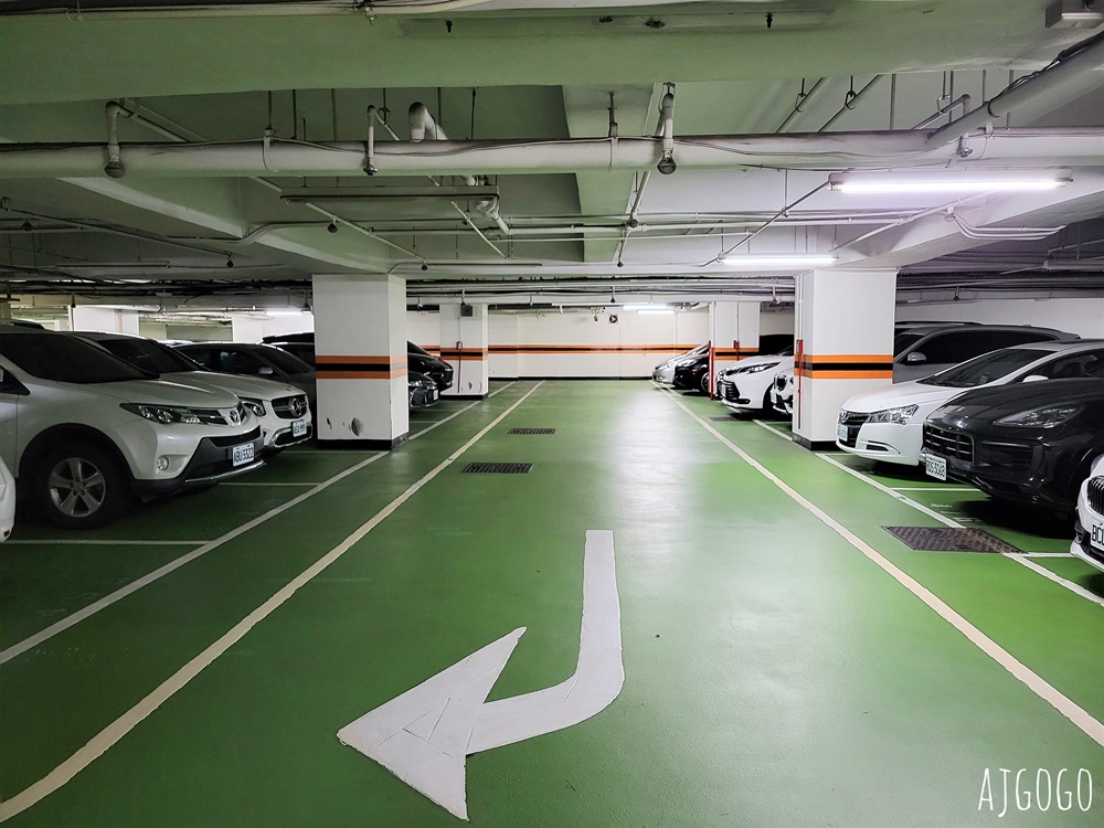 2026台北住宿 台北喜來登大飯店 早餐、豪華客房、首席客房、停車場、泳池 台北飯店