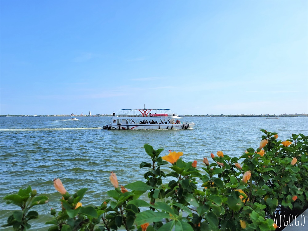 東港美食 海上教堂咖啡 東港大鵬灣網美海景咖啡廳 東港景點推薦