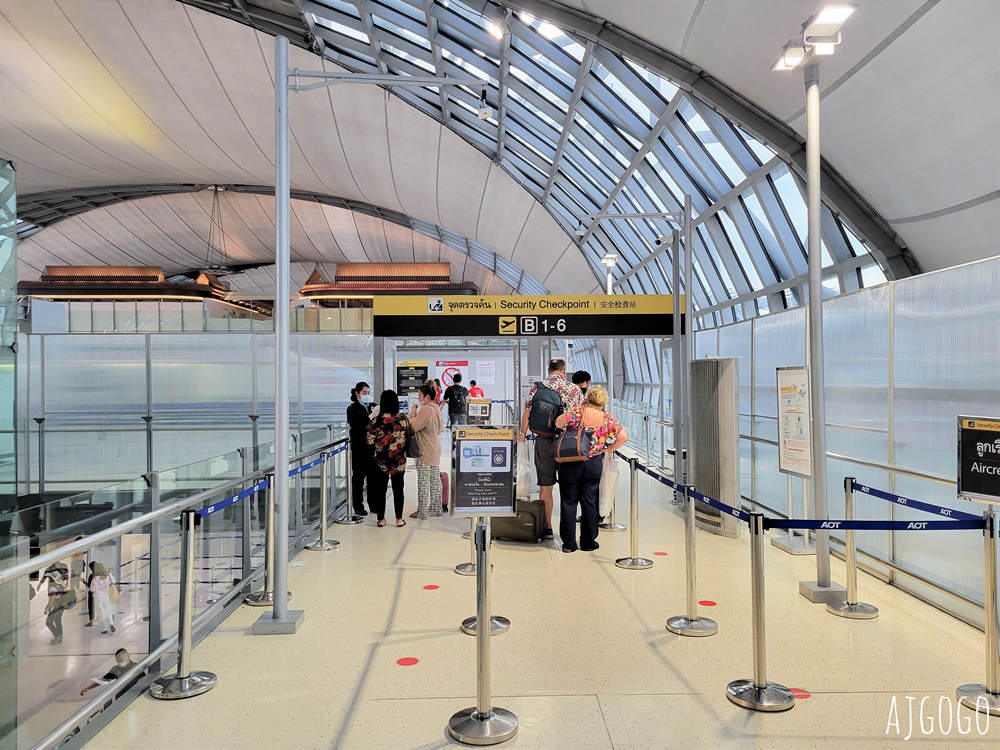 泰國航空 曼谷素萬那普BKK-普吉島HKT A320經濟艙飛機餐