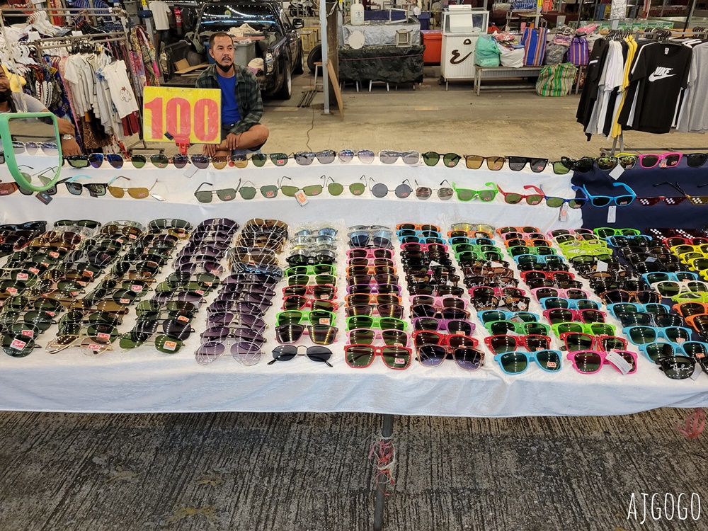 普吉島旅遊 Naka Weekend Market 普吉鎮三大夜市之一 普吉鎮周末夜市