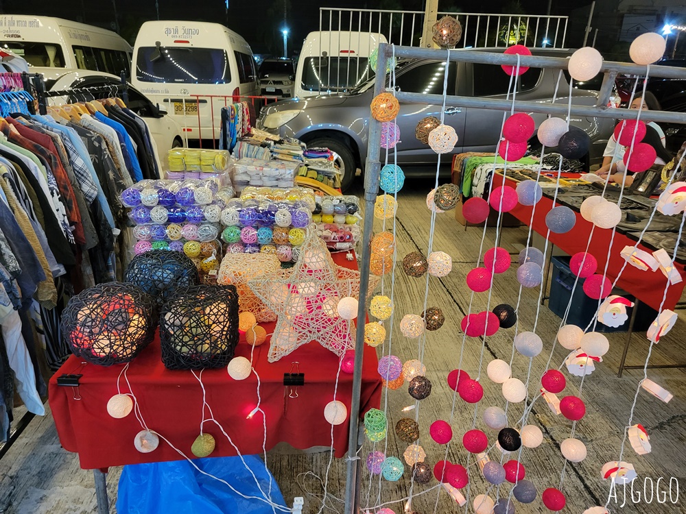 普吉島旅遊 Naka Weekend Market 普吉鎮三大夜市之一 普吉鎮周末夜市