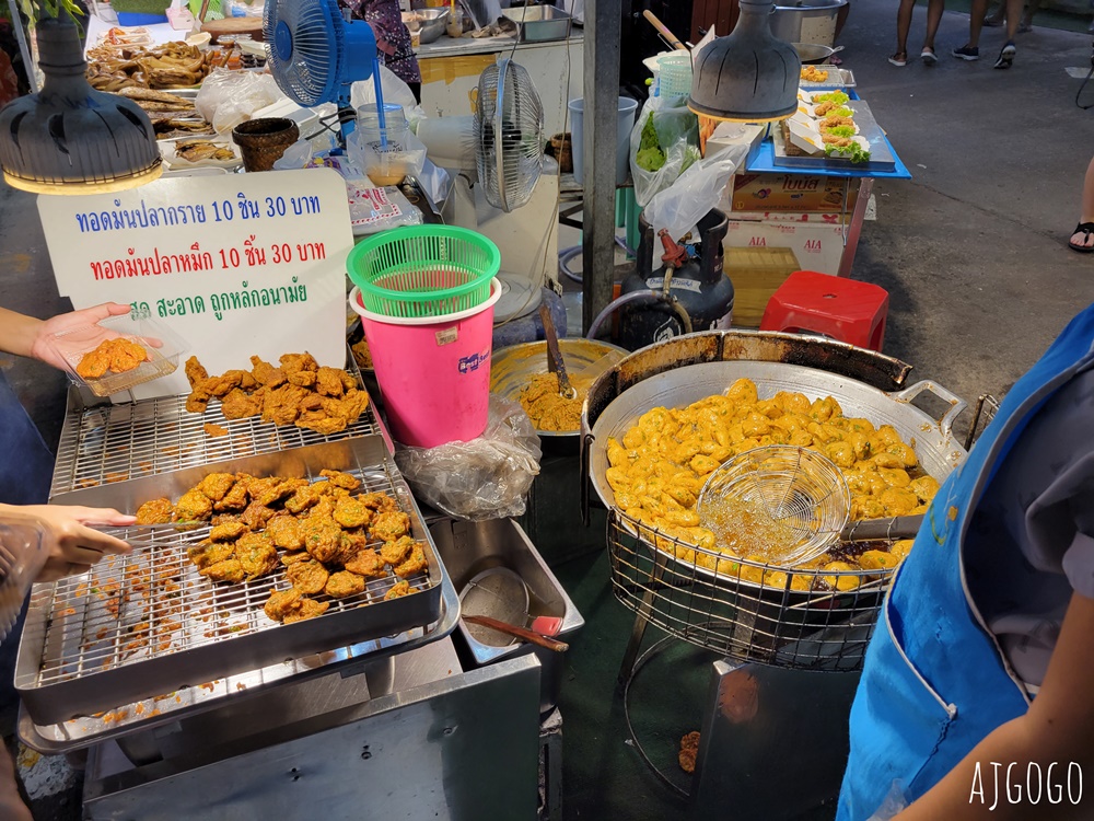 普吉島旅遊 Naka Weekend Market 普吉鎮三大夜市之一 普吉鎮周末夜市