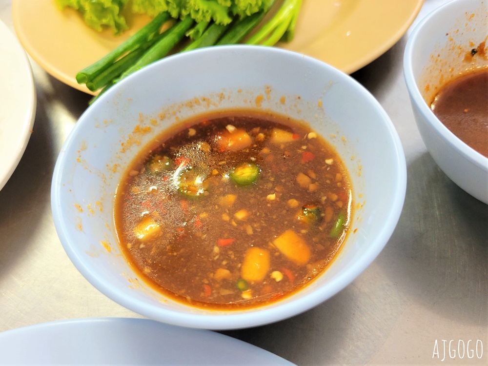 泰國旅遊 普吉島美食 老大海南雞飯 普吉鐘樓旁的人氣小店